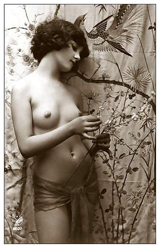 13P Vintage Erotic