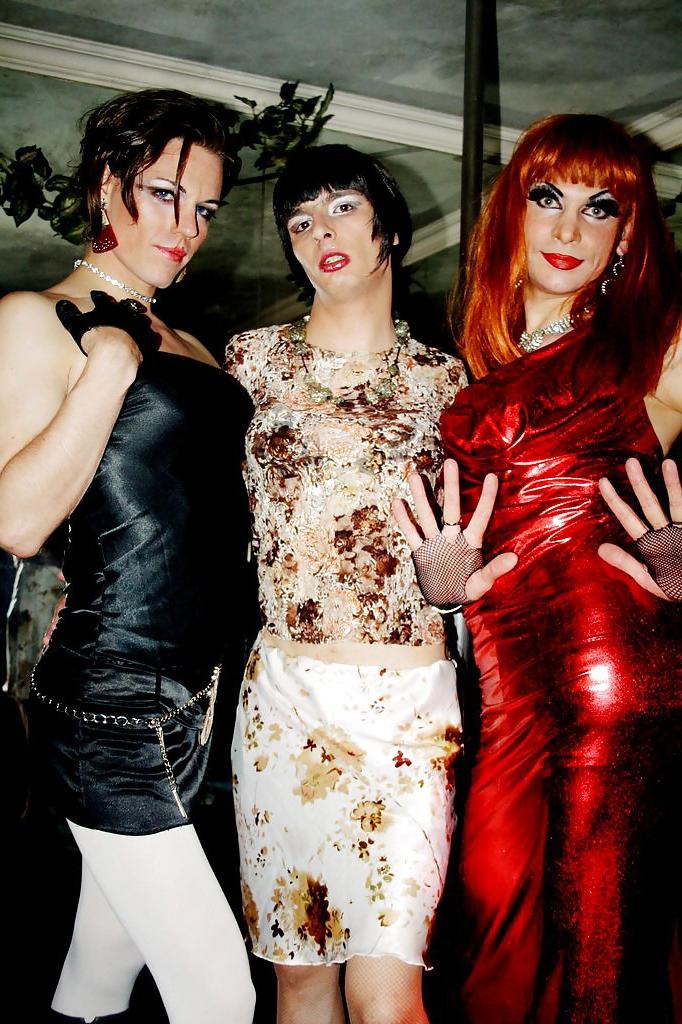 25P Crossdressers and transvestites 23.09.2013 