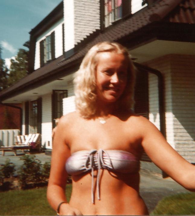 25P Agnetha faltskog - on and of stage