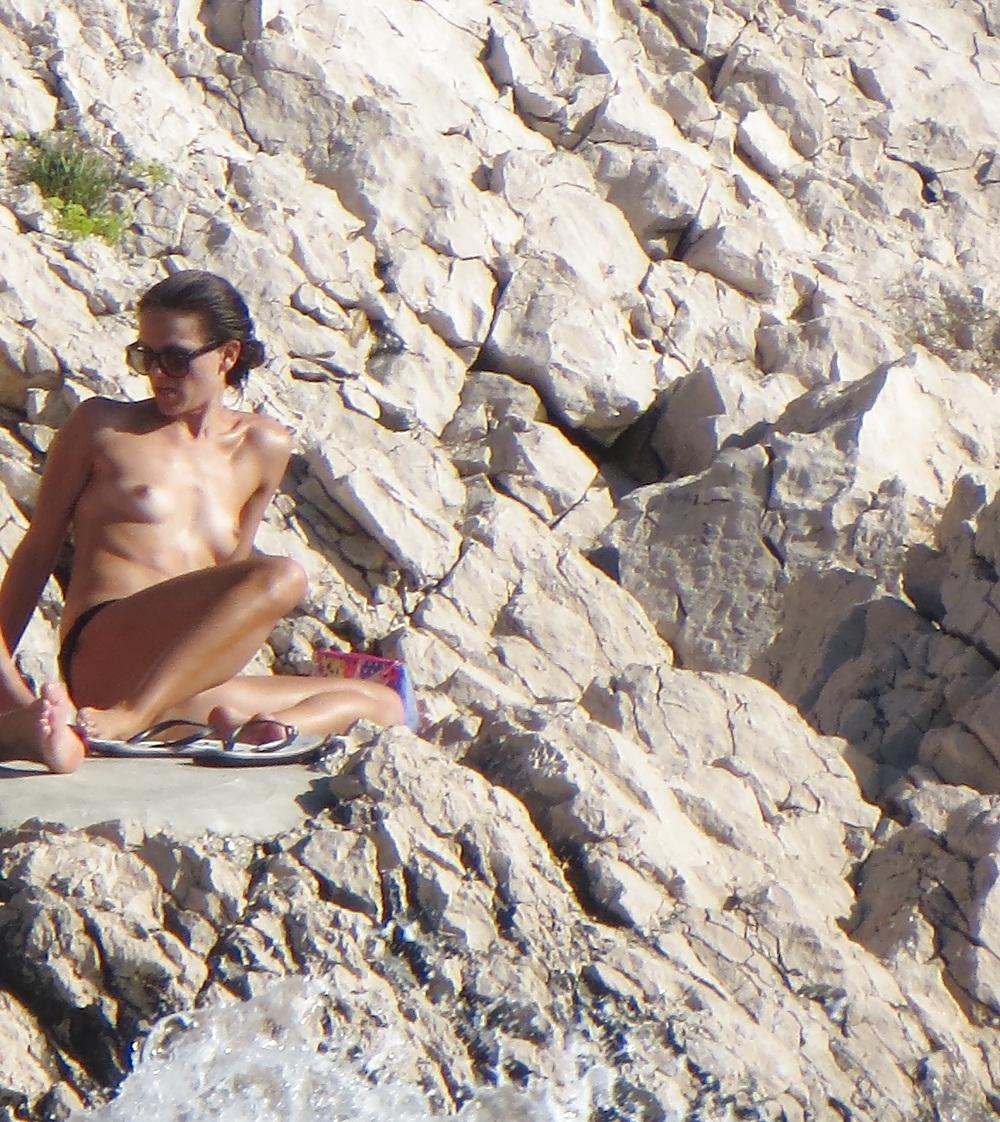 6P Croatian beach 10