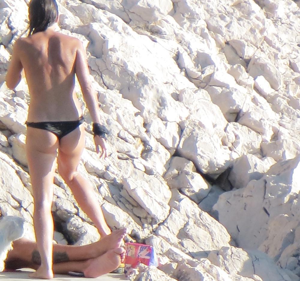 6P Croatian beach 10