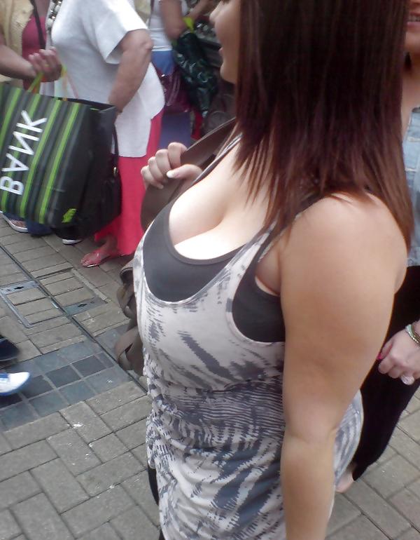 25P Candid Street Wobblers #1