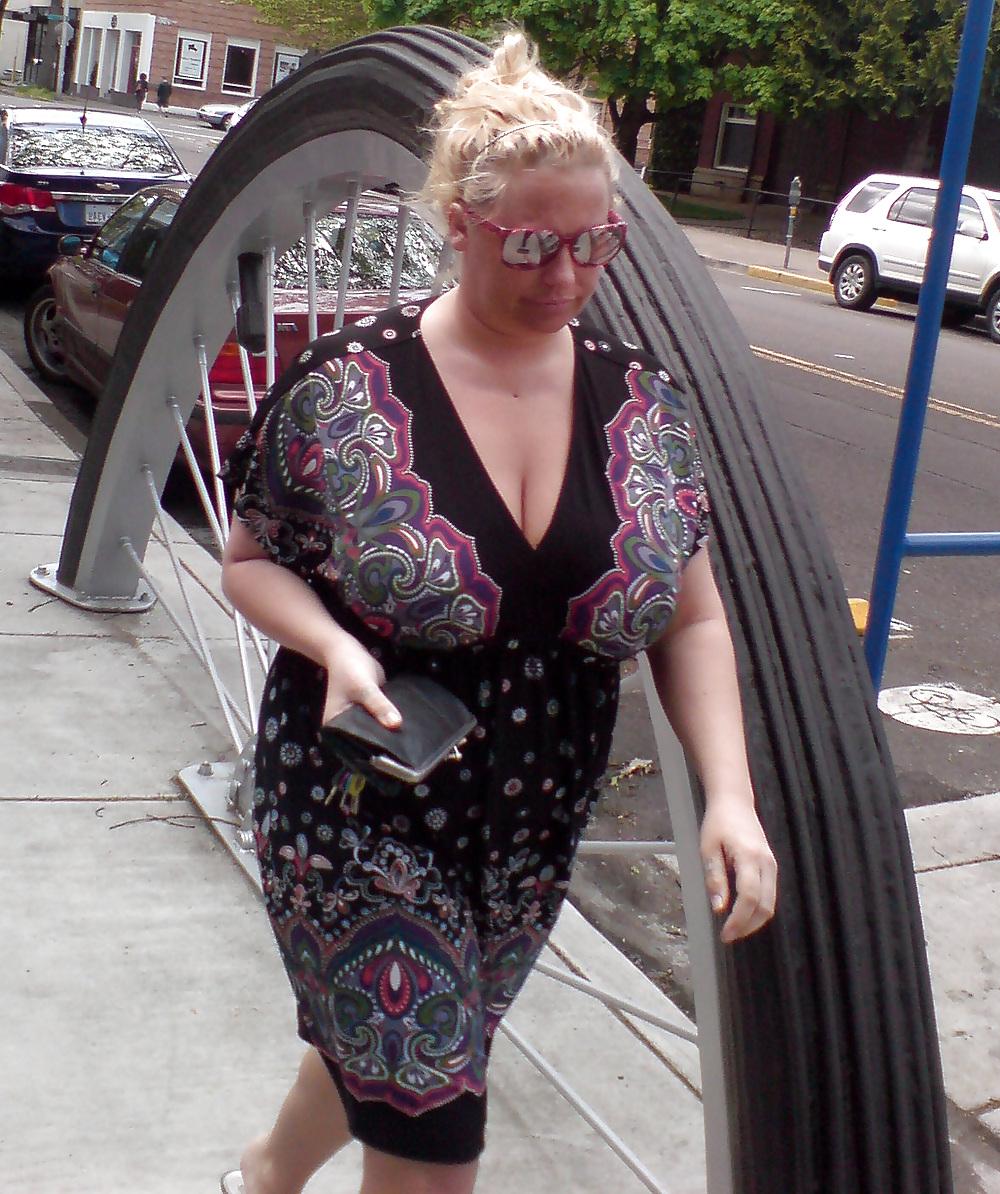 25P Candid Street Wobblers #1