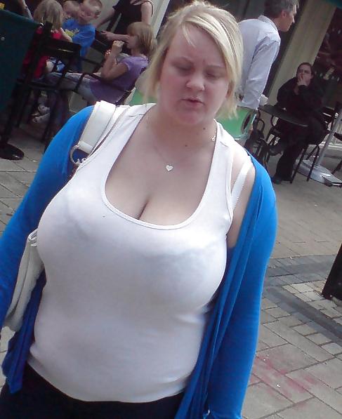 25P Candid Street Wobblers #1