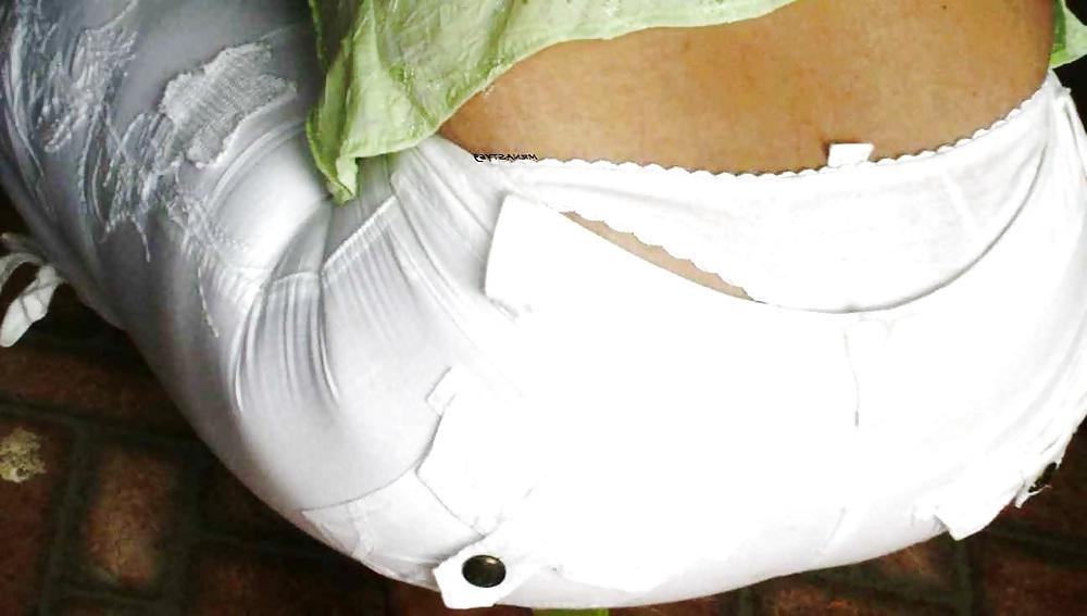 20P Wives Big Ass In Tight Pants And See Thru'