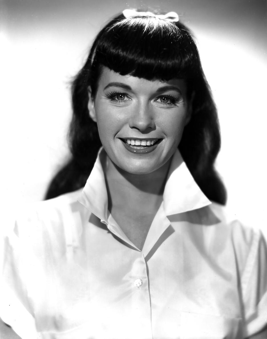 25P Bettie Page #2