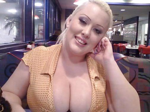 22P Bunny de la Cruz Big Ass Blonde