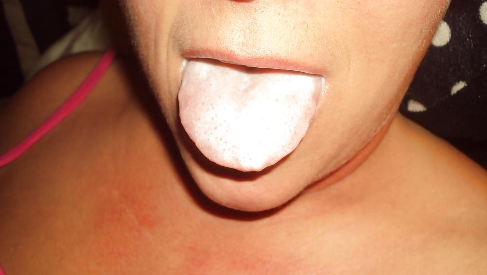 6P Sucking cock & eating cum