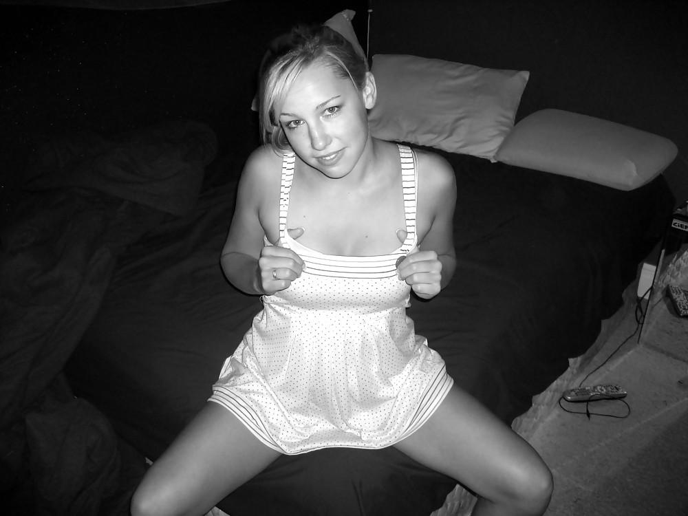 25P Tattooed Teen Pierced Nips