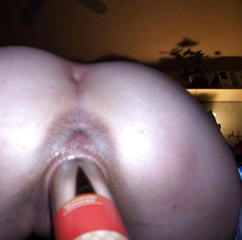 24P Singleparent German MILF from Trier has fun with herself