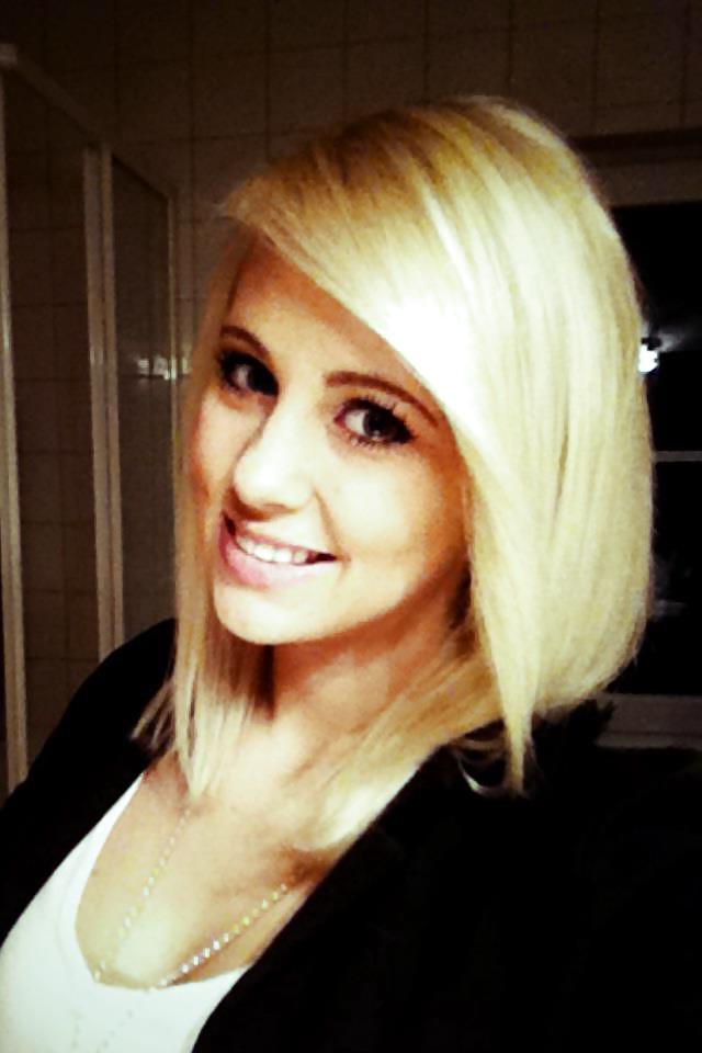 10P German girl 