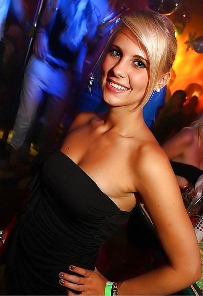 10P German girl 
