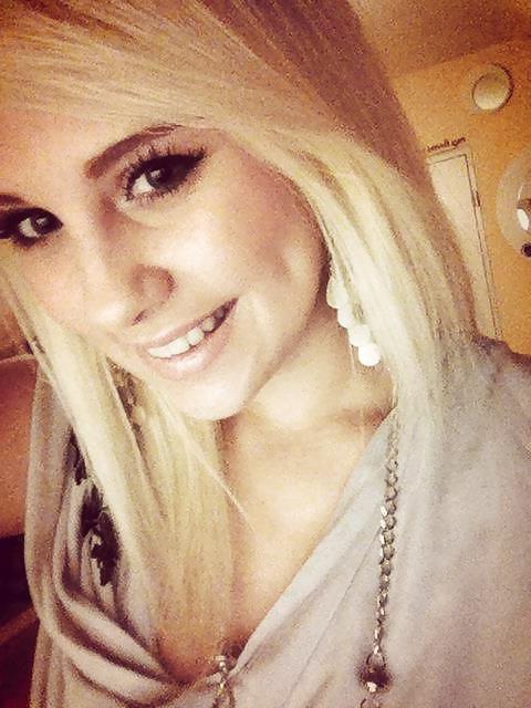10P German girl 