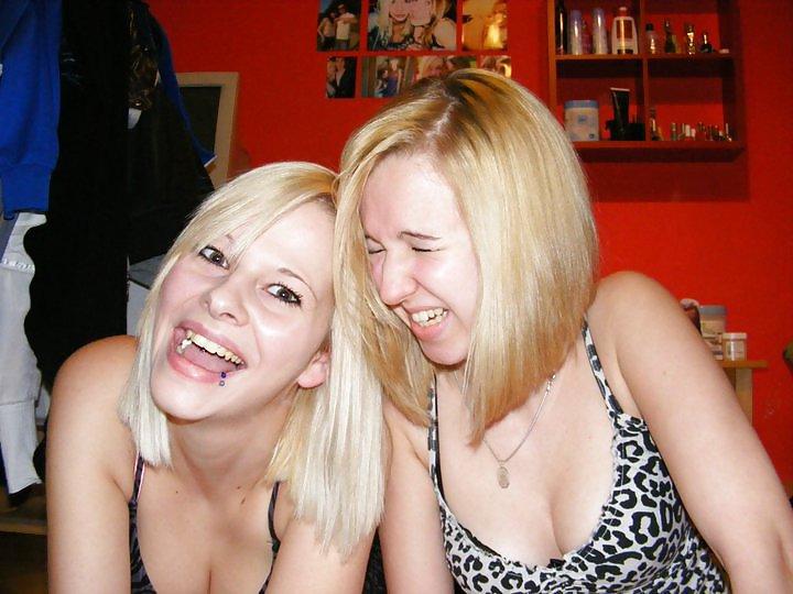 25P German Girl 18