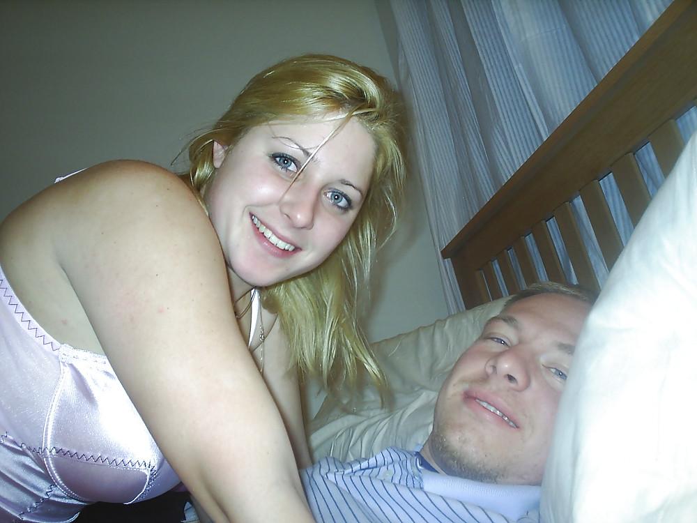 25P Homemade Busty Blonde