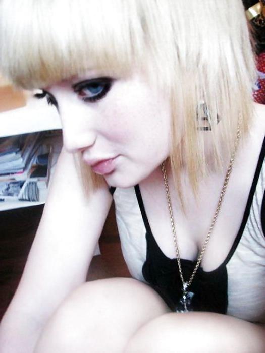 25P Beautiful emo girls!!!!