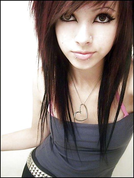 25P Beautiful emo girls!!!!