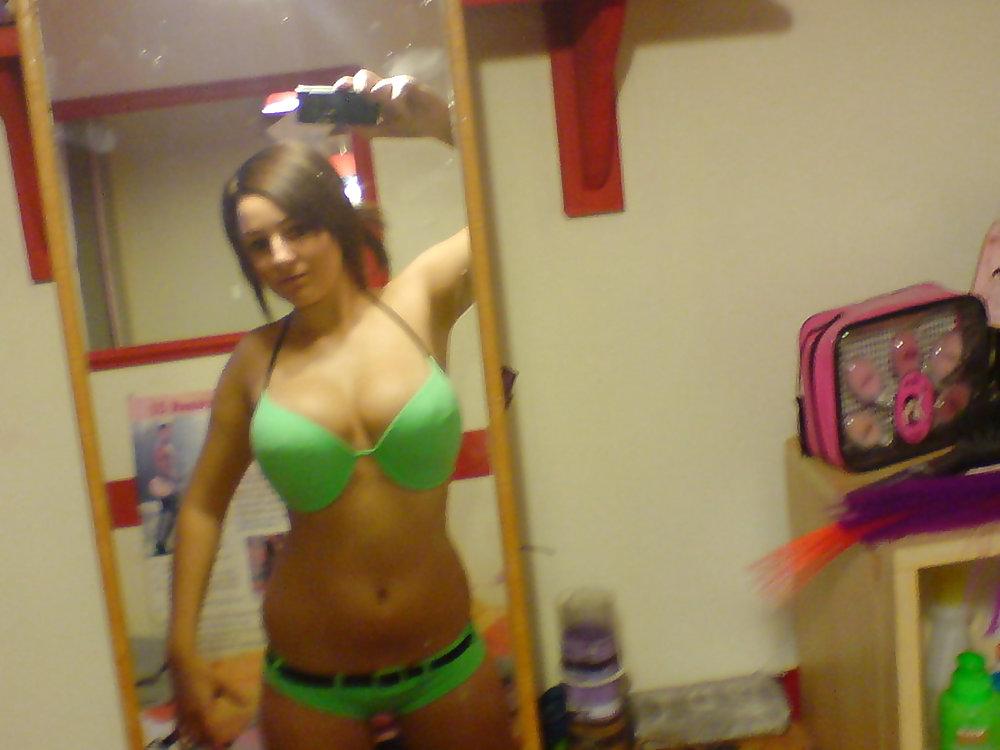 19P AmateurGirl with Big Boobs