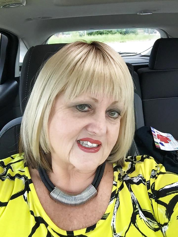 25P Mature Faces for cum