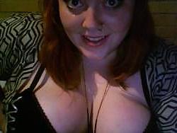 9P Sexy plump girl. Great tits!