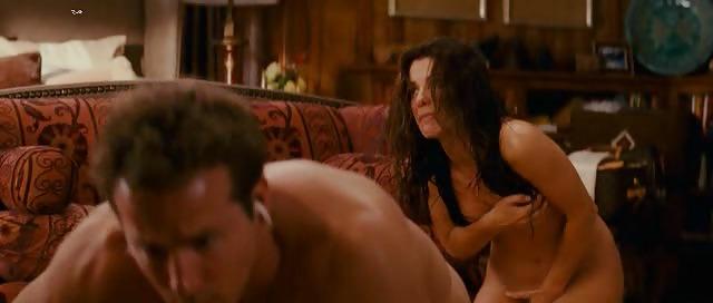 25P Sandra Bullock Ultimate Nude Collection