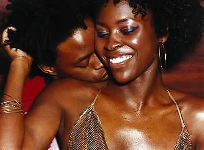25P Black Erotic