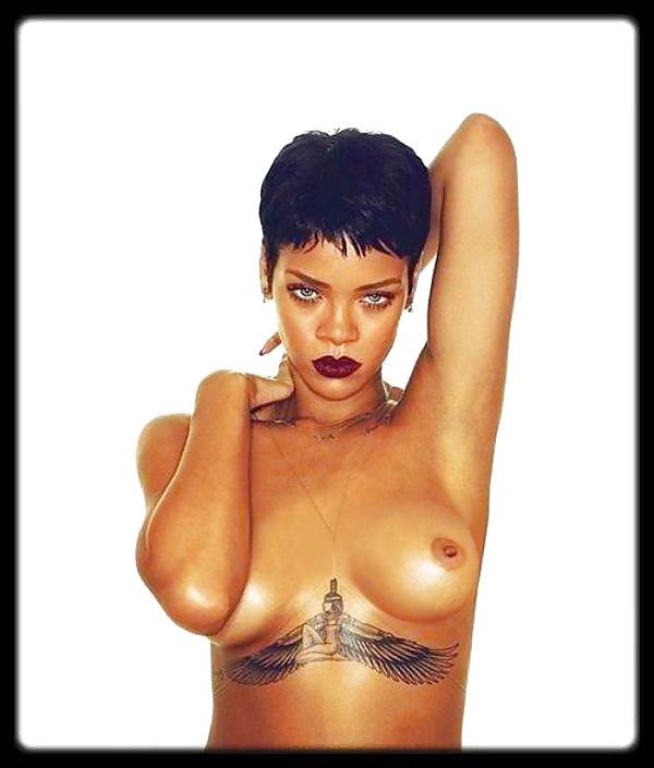 11P Sexy Rihanna nude