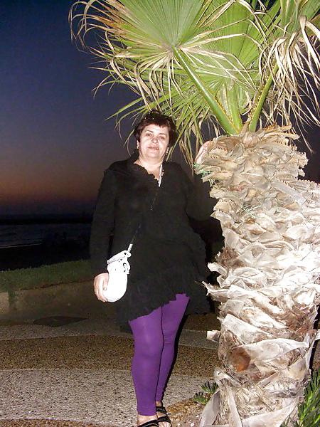 15P Mature woman sexy plump!
