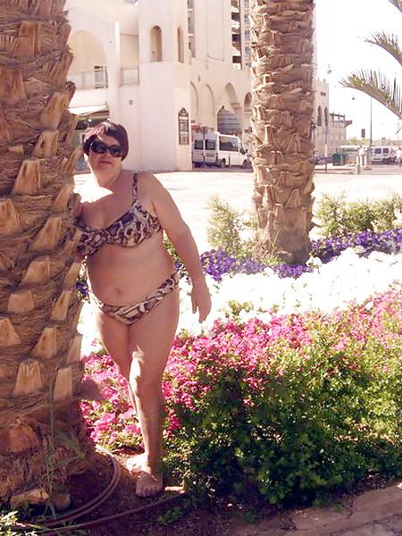 15P Mature woman sexy plump!