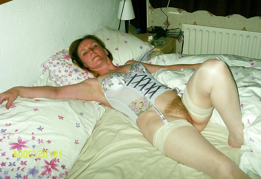 25P Matures in sexy stockings #4
