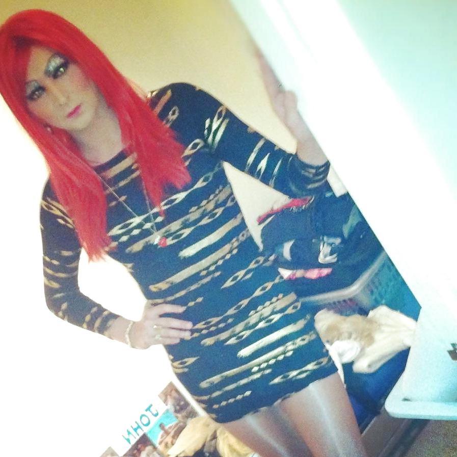 14P Leggy english tranny