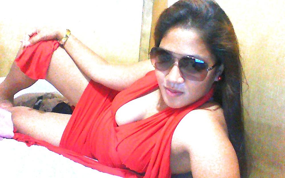 9P Pinay lady