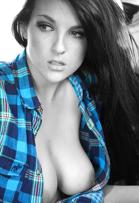 25P Lust Erotic,By Blondelover.