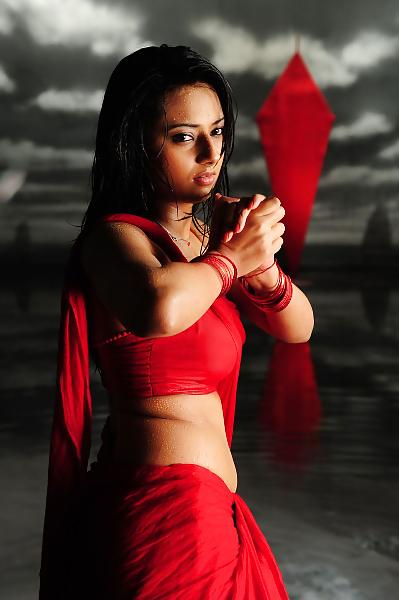 21P Hot isha chawla