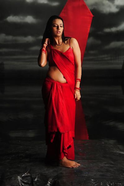 21P Hot isha chawla