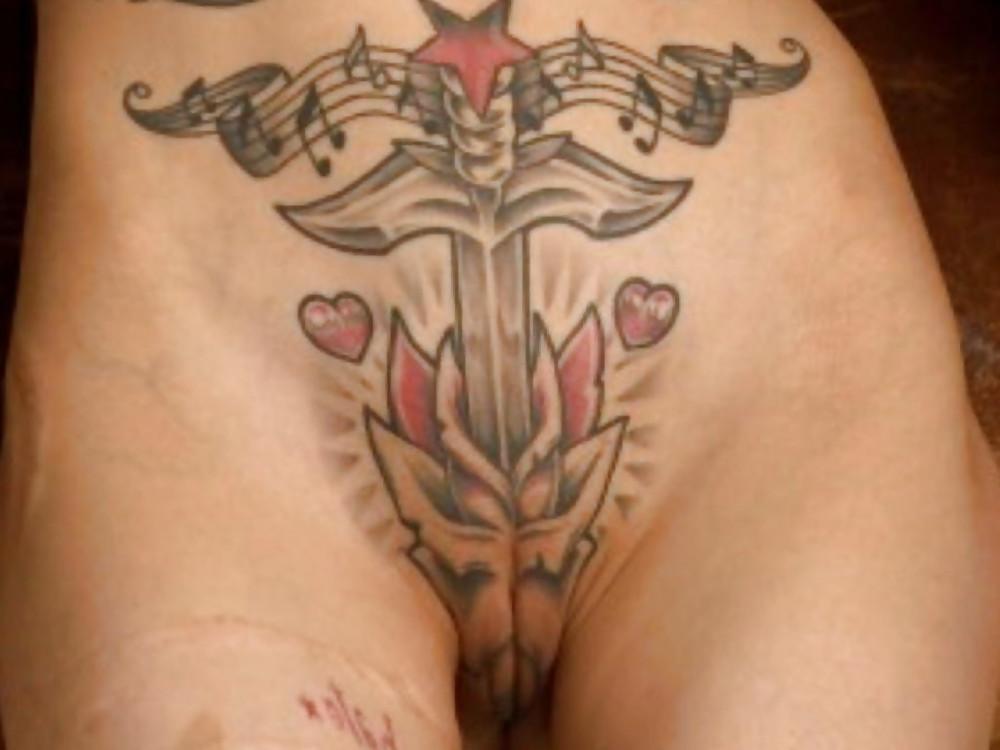 25P Erotic & Kinky Tattoos