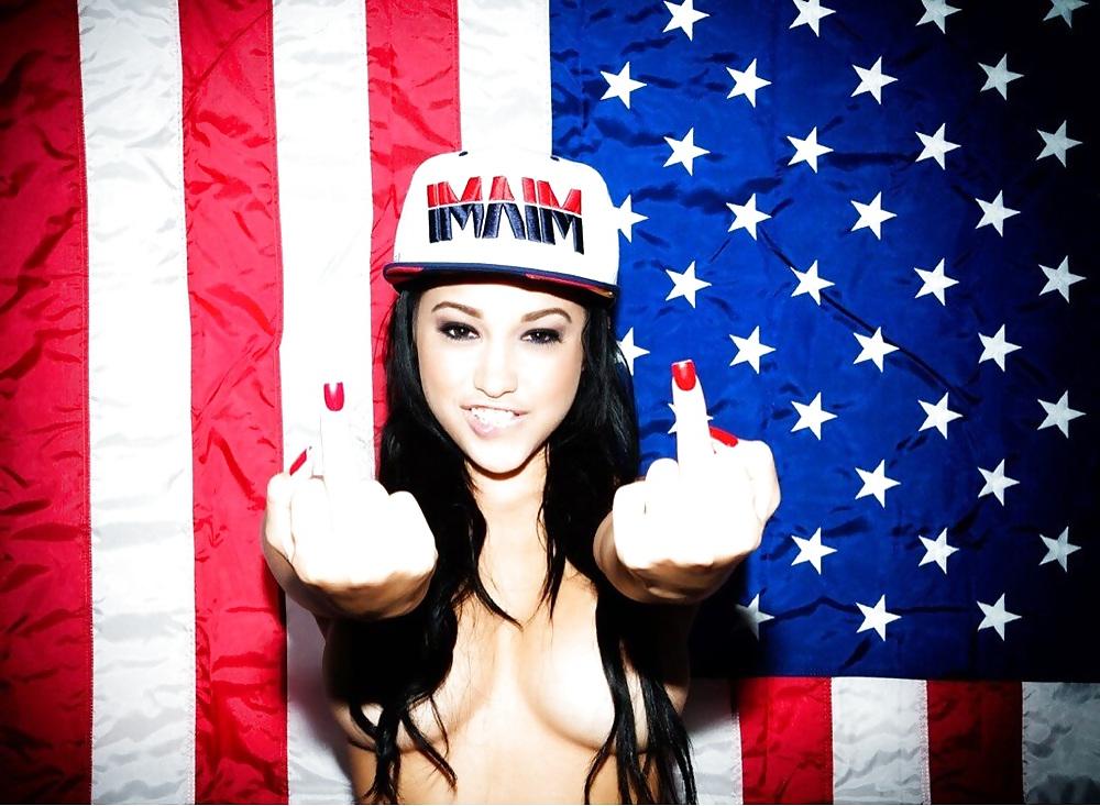 7P 4th of July babes 