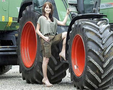 14P German Jungbauernkalender 2010