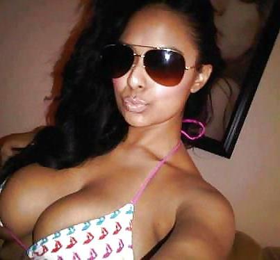 7P Big boobs.........