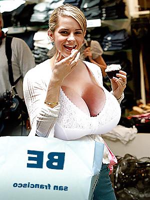 22P Big boobs