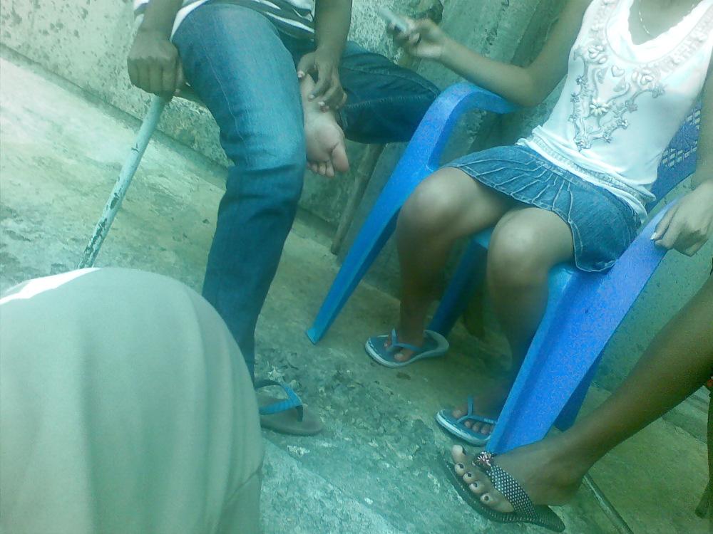 25P Sri lankan Sexy Legs (Gal)