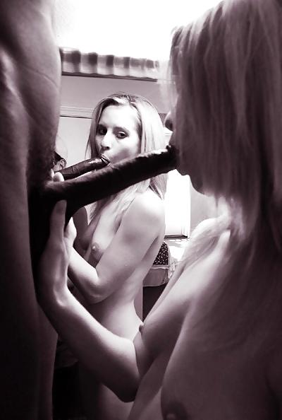 25P Erotic Mirror Maids - Session 11