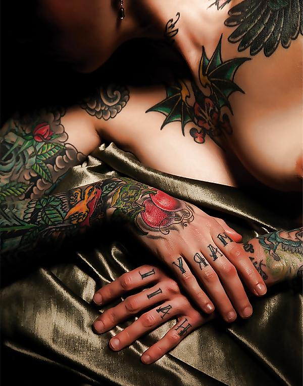 25P Erotic tattoo's 4 - kcxxx