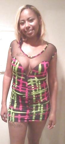4P Stroking it to tastefullmissy and a pic Of my GF