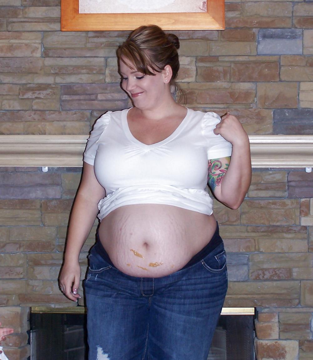 10P Pregnant lauren- with clothes big boobs