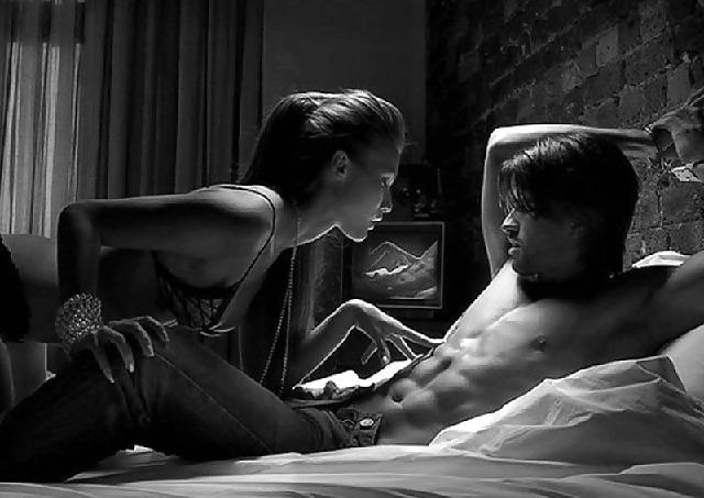 25P Erotic black and white 2