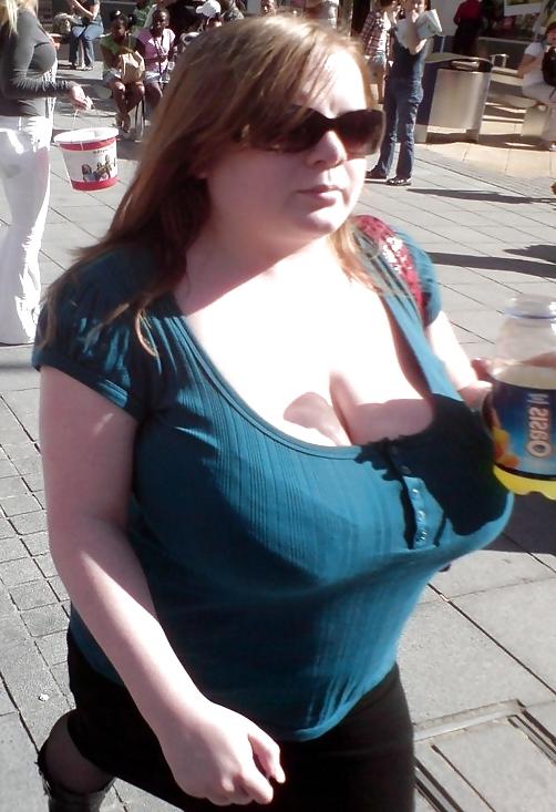 25P Candid Street Wobblers #2