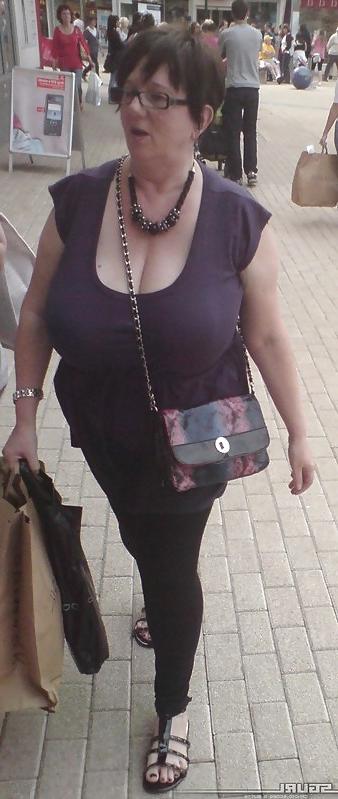 25P Candid Street Wobblers #2