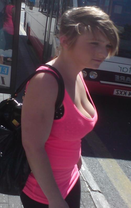 25P Candid Street Wobblers #2