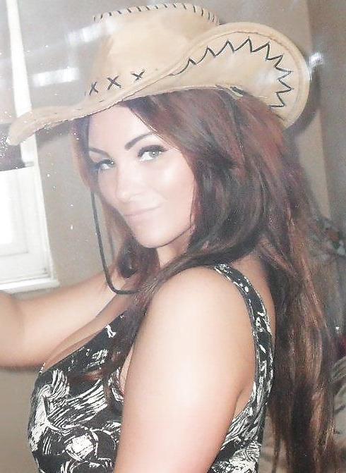 21P Big boobs